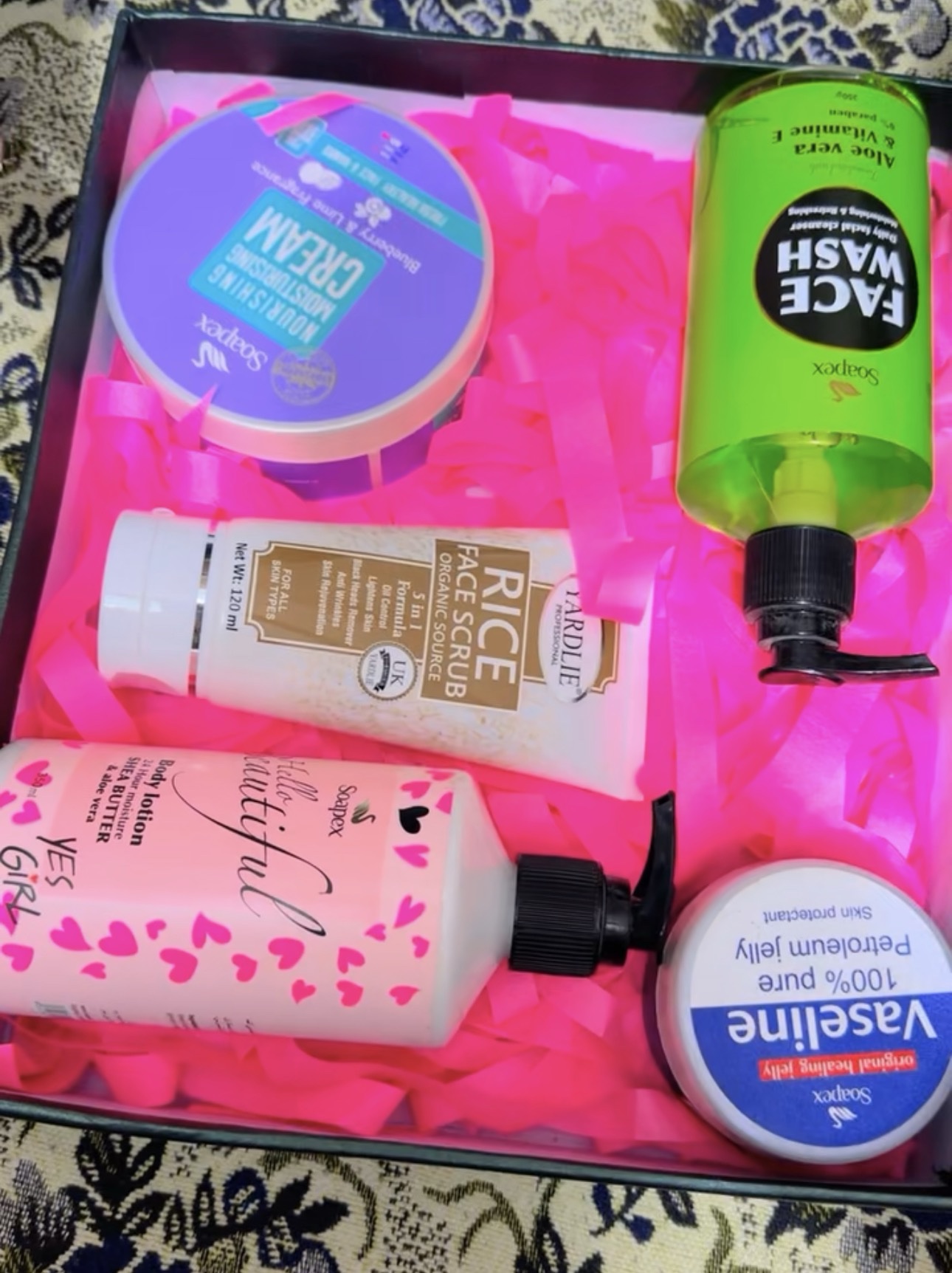 Gift box